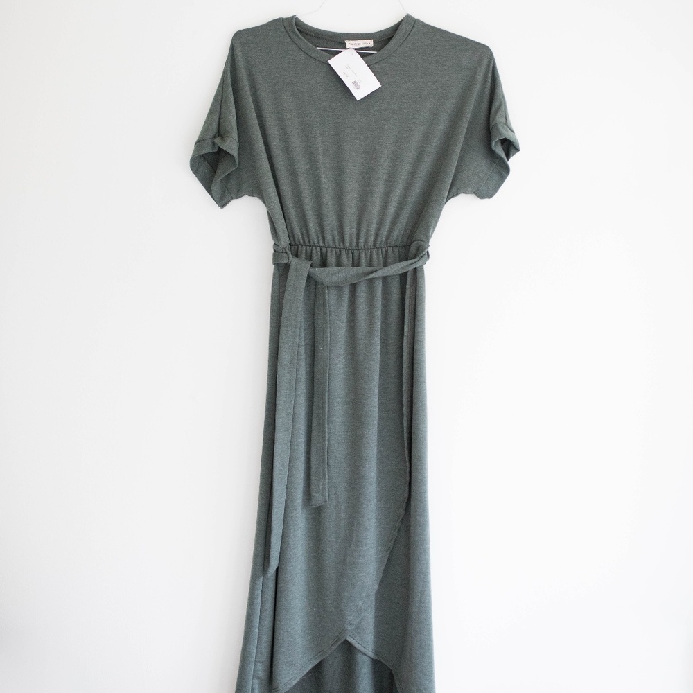 Olive Tie Wrap Dress size Small
